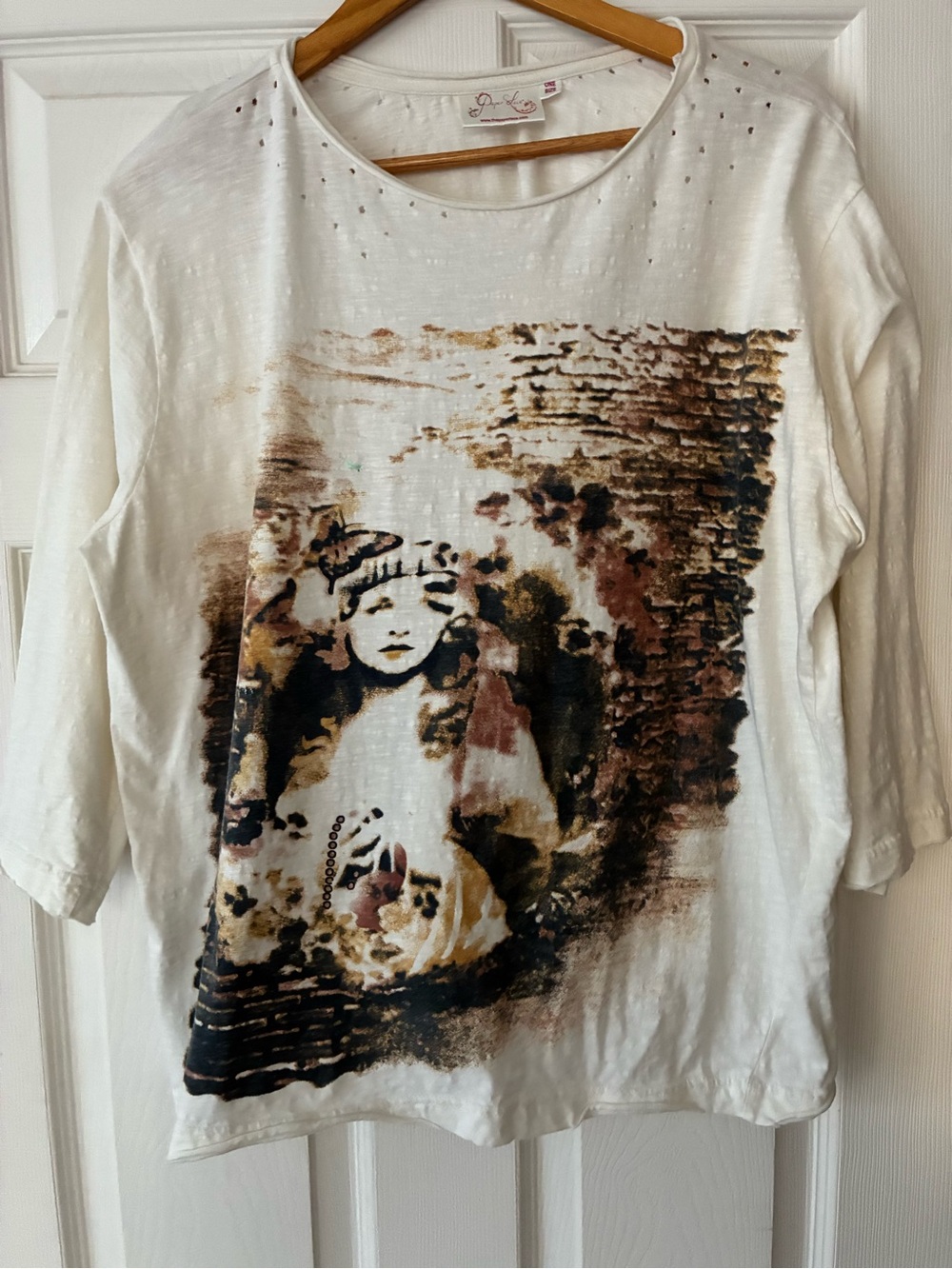 Paper Lace Cotton Graphic Scoop-Neck Top in Cream with Brown Print - Picture 3 of 6